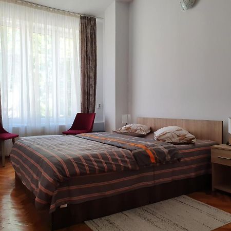 Studio Apartments Alba Iulia Esterno foto