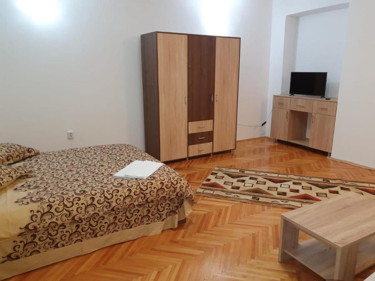 Studio Apartments Alba Iulia Esterno foto